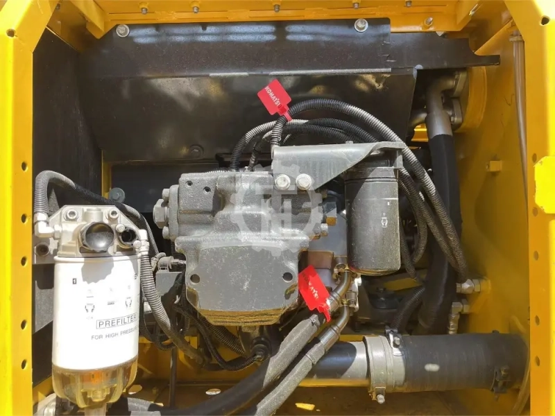 Used Komatsu PC200 for sale 5