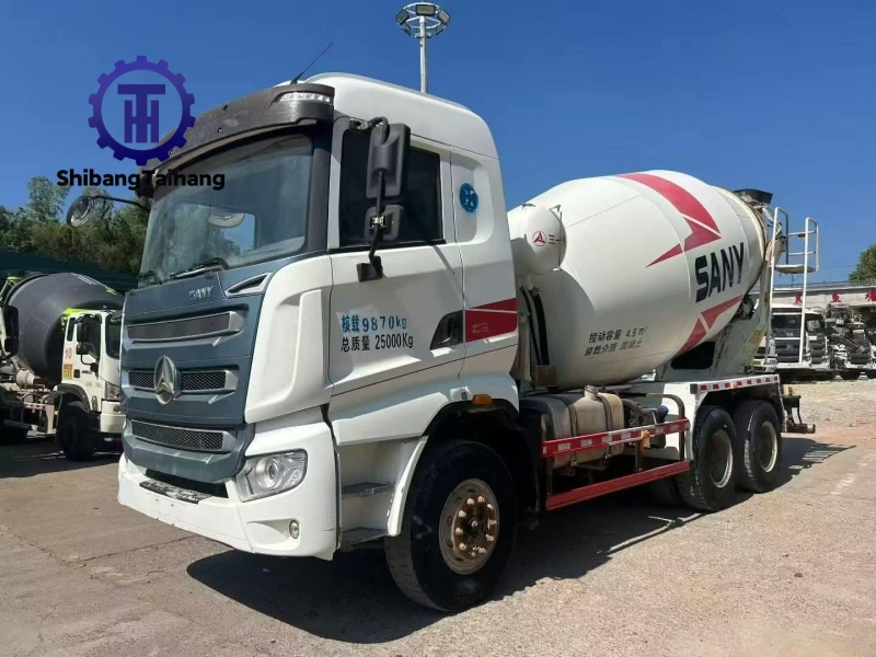 Camión hormigonera 12m³ Usada en venta