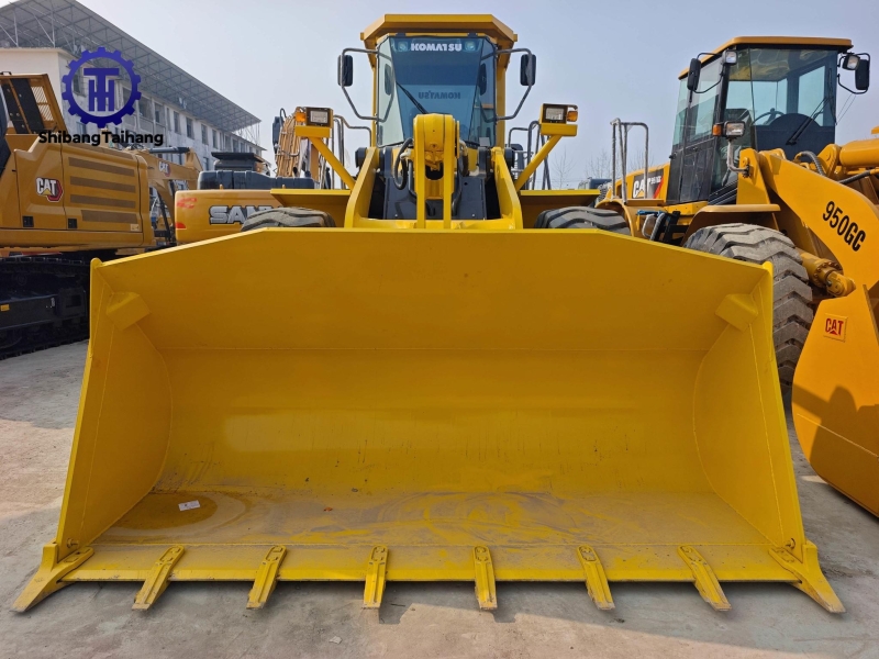 Продается б/у Komatsu 470