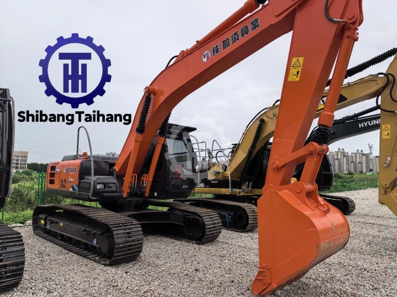 Used Hitachi ZX210 Excavator