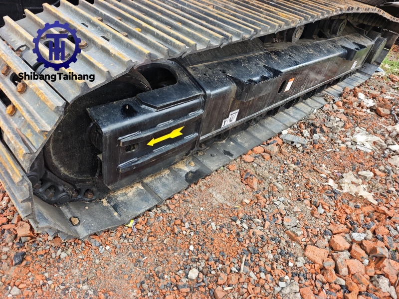 3للبيع حفار ساني 335 مستعمل