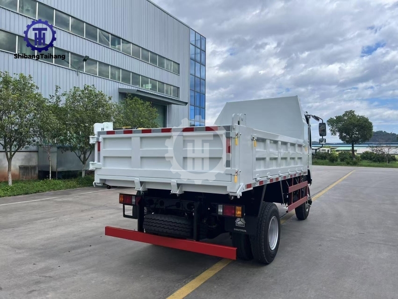 Used HOVO 4x4 Dump Truck for Sale