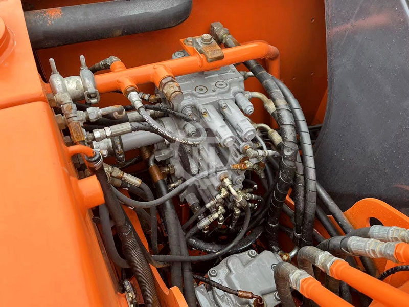 Used Hitachi Zx70 for sale 3