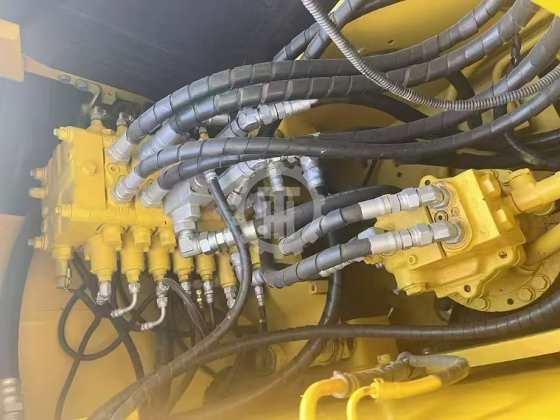 Used Komatsu PC130 for sale 2