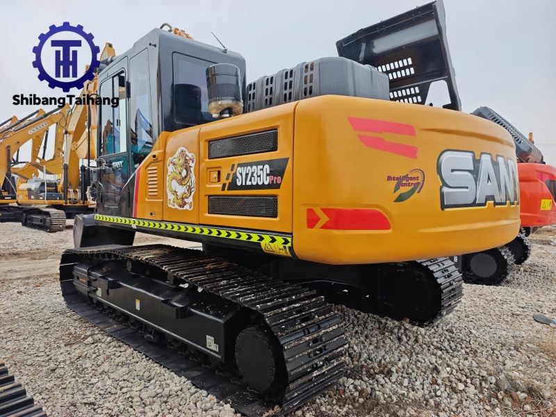 Excavadora SANY 235 Usada en venta 2