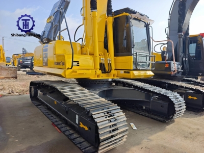 Продается б/у Komatsu 210.