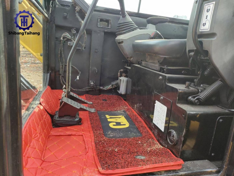 Excavadora Caterpillar 305.5 Usada en Venta