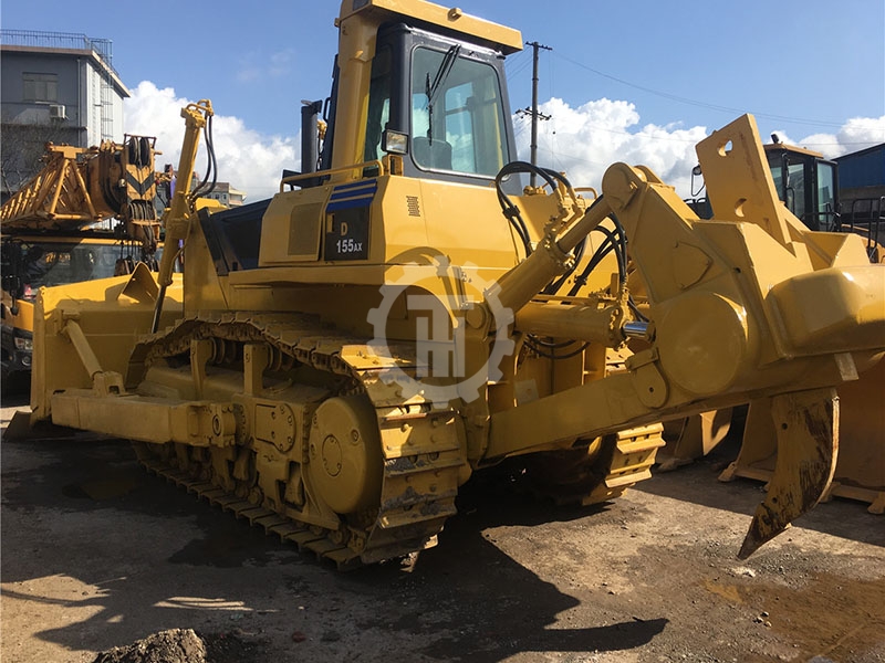 Used KOMATSU D155 for Sale