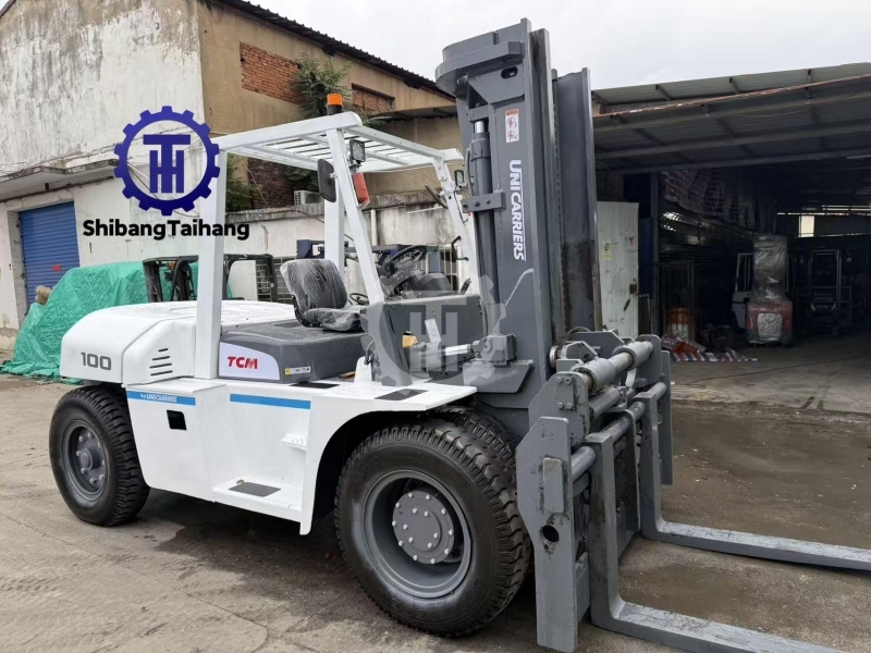 Used TCM 10-ton forklift