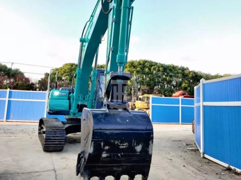 SK210 Used Kobelco Excavator Second Hand Construction Machine 114KW