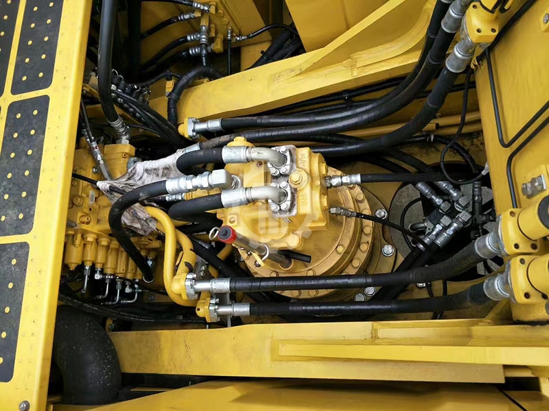 Used Komatsu PC450 for sale 3