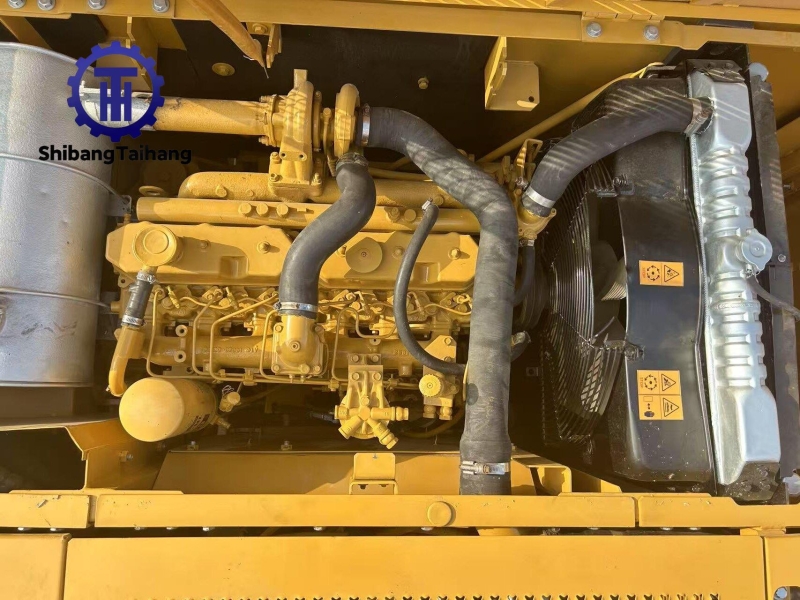 Excavadora Caterpillar 320C Usada en Venta 4