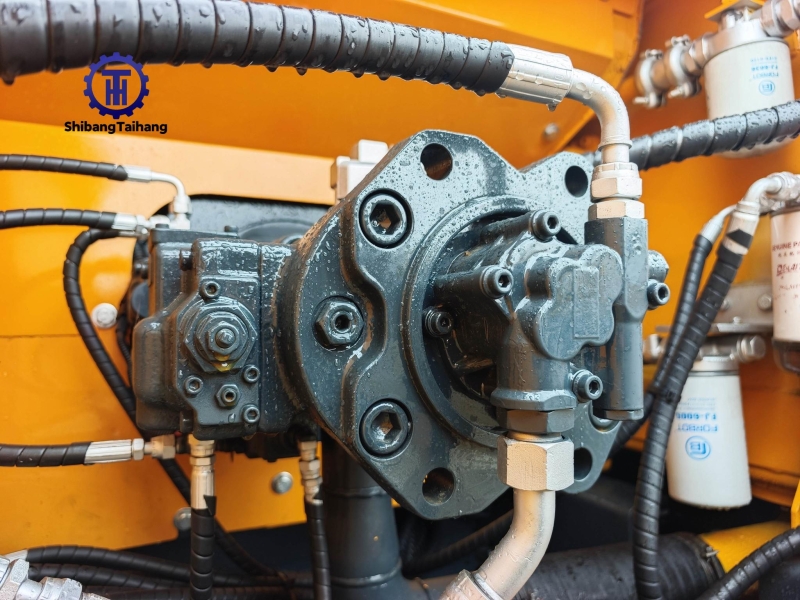 Hyundai 220 d'occasion à vendre