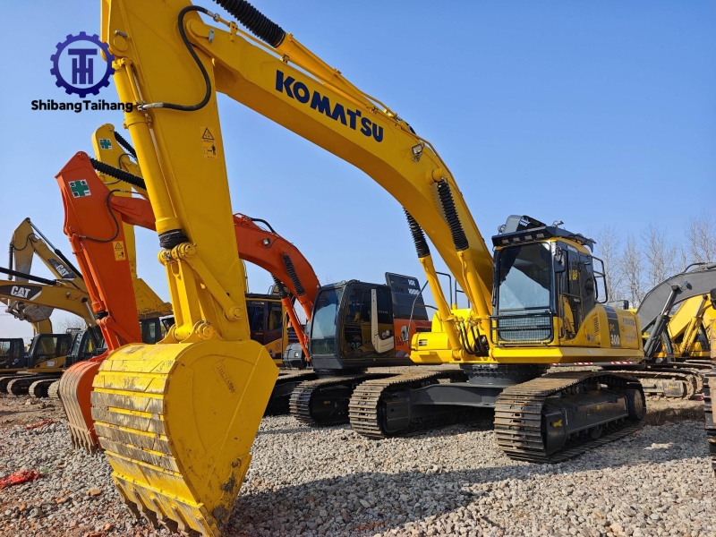 Продается б/у Komatsu 300
