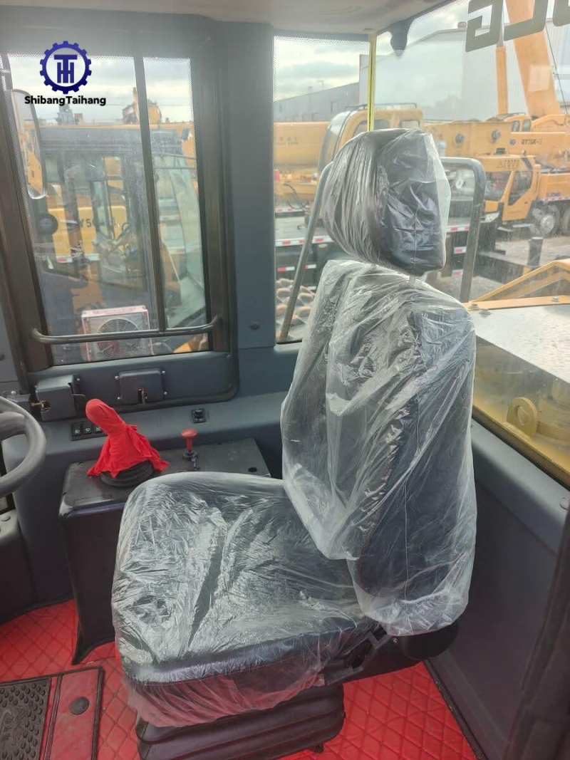 Cargador SDLG LG956F usado en venta 