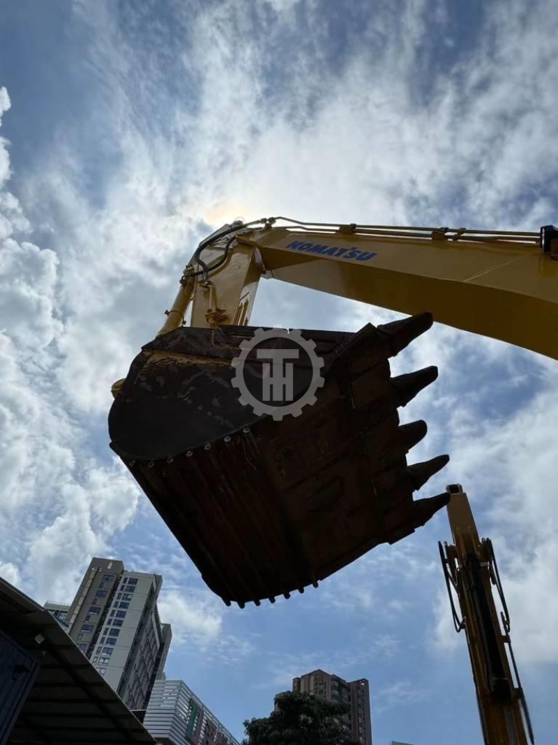 Used Komatsu PC450 for sale 2