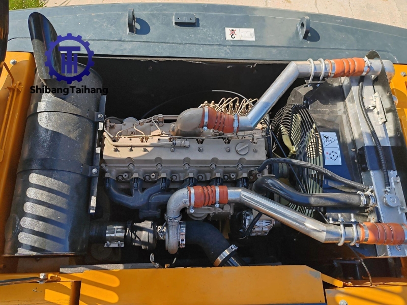 Продается б/у Hyundai 305