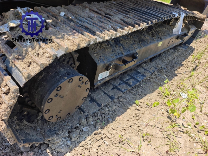 Продается б/у HItachi ZX210.