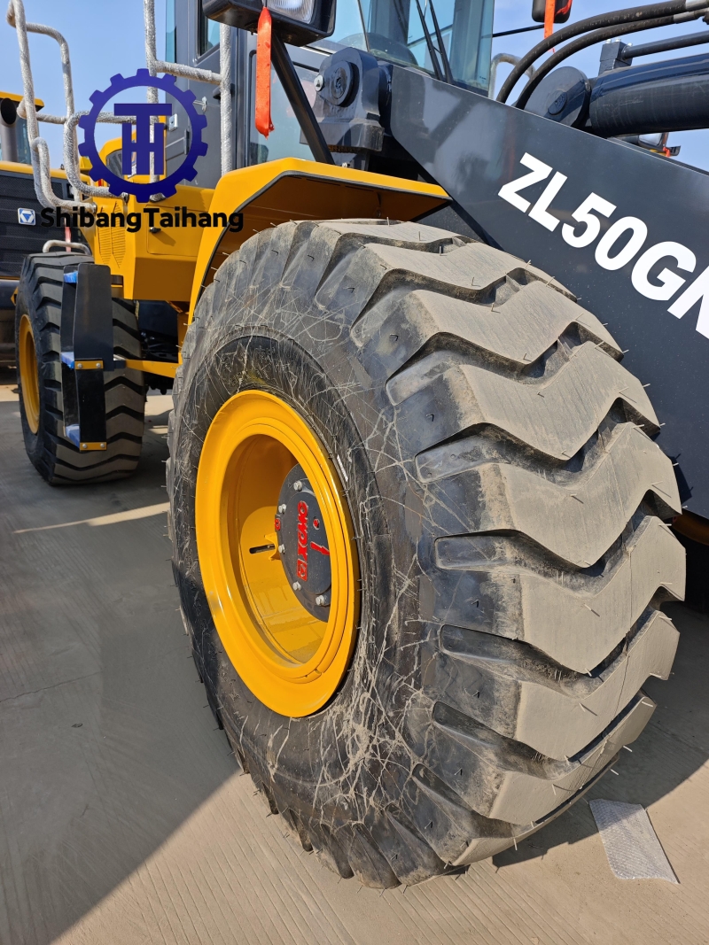 لودر عجلات XCMG ZL50GN مستعمل