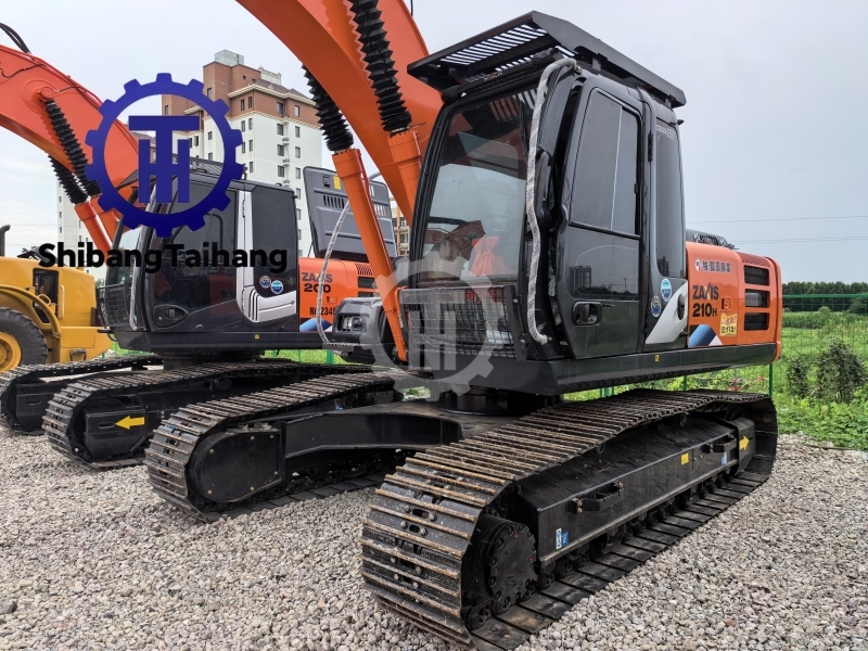 Used Hitachi ZX210 Excavator