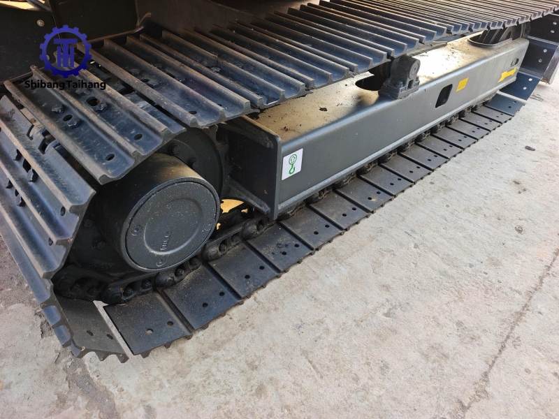 Продается б/у Komatsu 70.