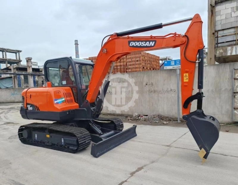 Used Doosan DX55 for Sale