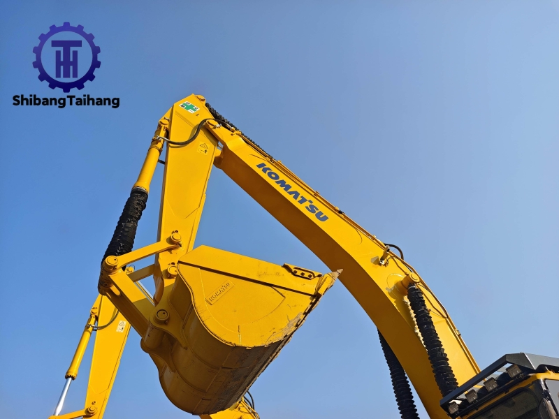 Продается б/у Komatsu 350