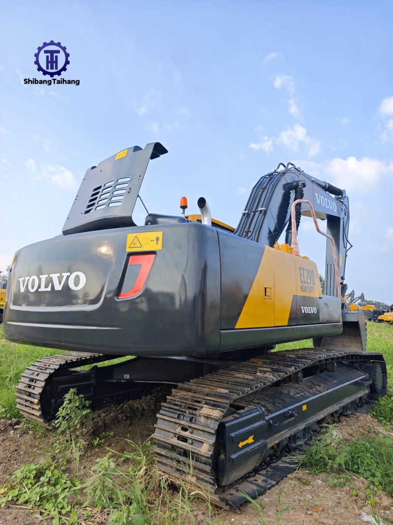 Продается б/у Volvo 290