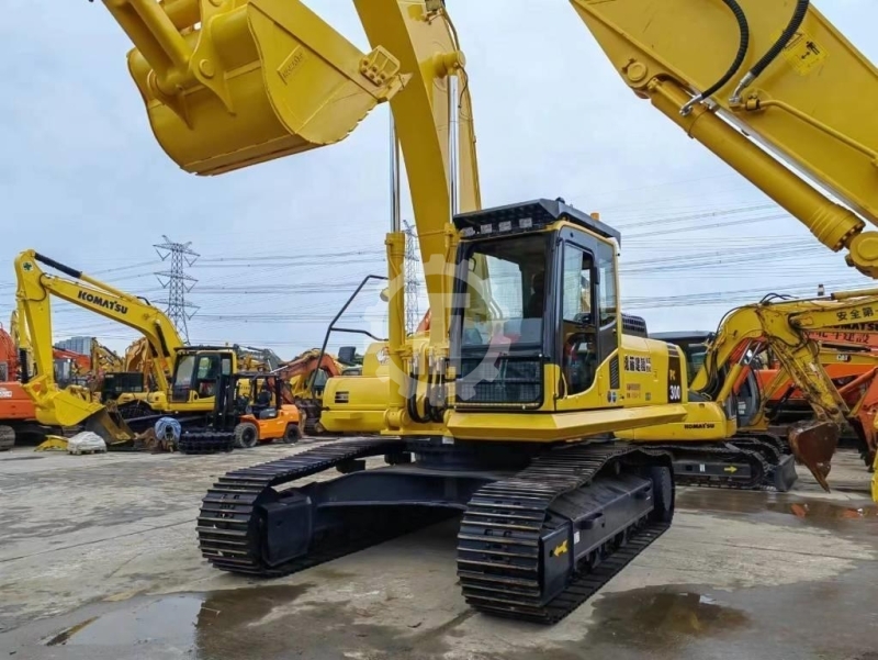 Used KOMATSU PC300 for Sale