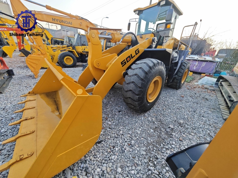 Продается б/у SDLG LG958L