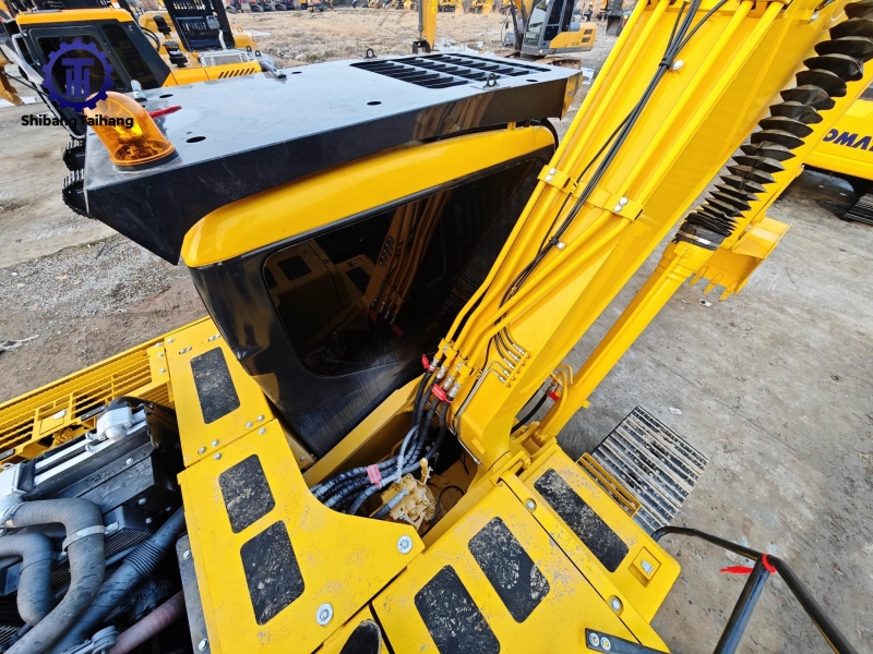 Продается б/у Komatsu 160