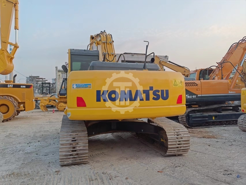 Used Komatsu PC240 for sale 2