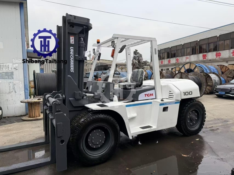 Used TCM 10-ton forklift