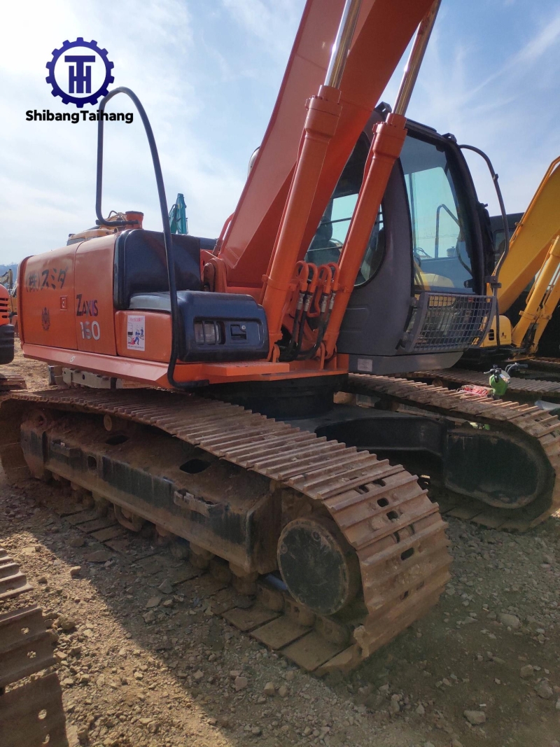 للبيع حفار هيتاشي ZX160 مستعمل