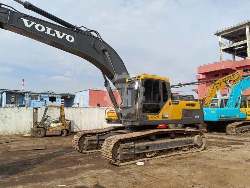 Used Volvo EC290 for sale 3
