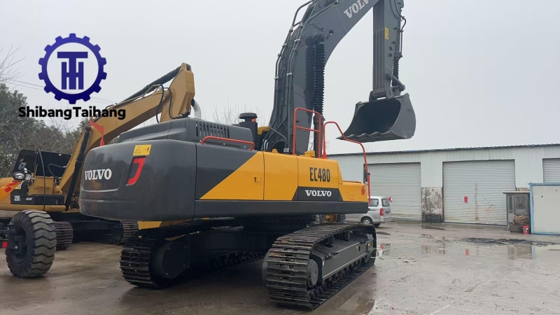 Excavadora Volvo EC480 usada en venta 