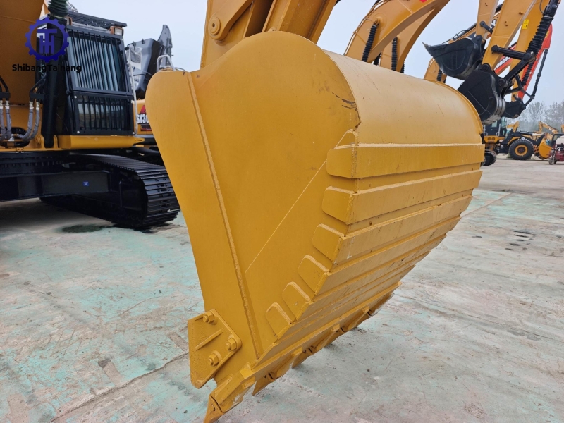 Caterpillar 330 d'occasion à vendre 