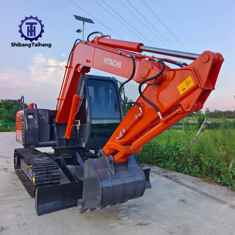 Hitachi ZX70 d'occasion à vendre 2