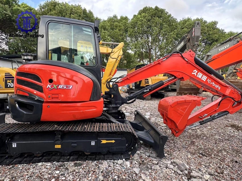 Excavadora Kubota KX163 usado en venta 