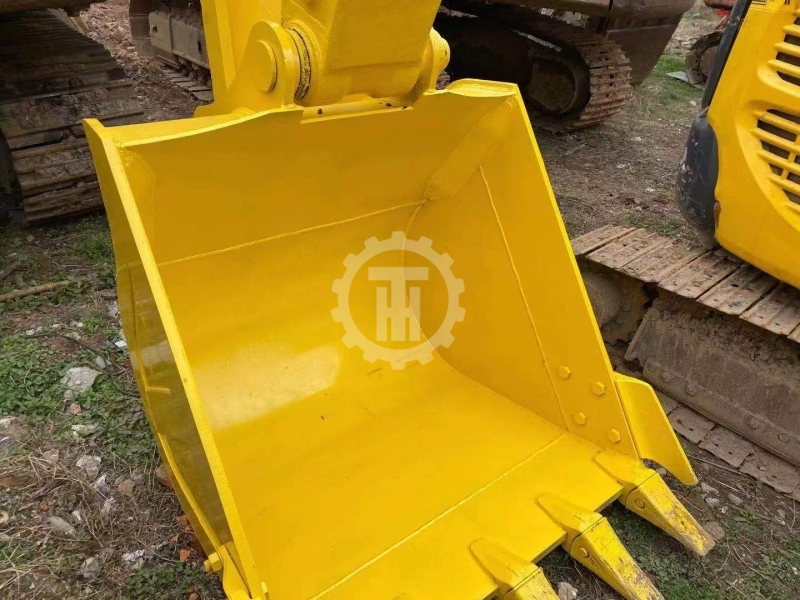 Used Komatsu PC200 for sale 2