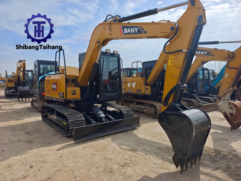 Excavadora SANY 75 Usada en venta 