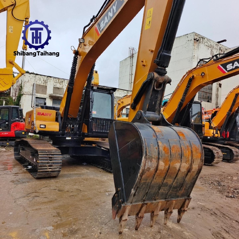Excavadora SANY 235 Usada en venta 3