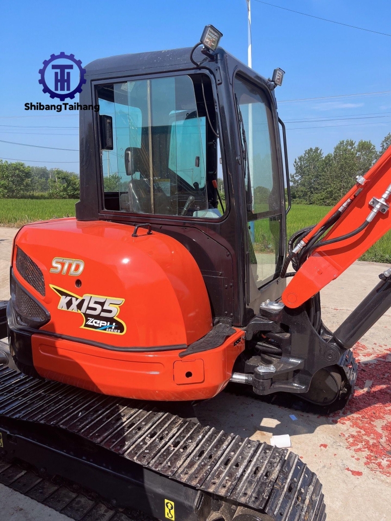 للبيع حفار كوبوتا KX155 مستعمل