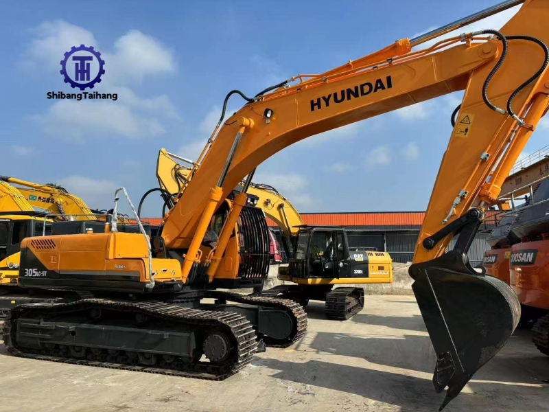 Hyundai 305 d'occasion à vendre 3