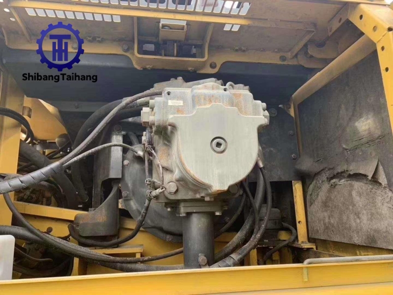 Excavadora Komatsu PC450 usado en venta 2