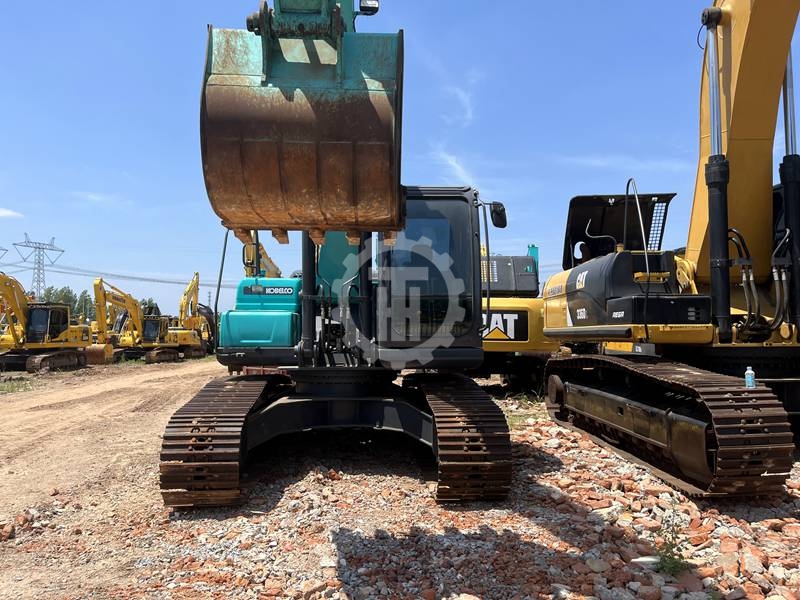 Used Kobelco SK200 for sale 2