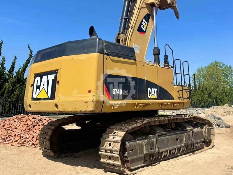 Caterpillar 374D d'occasion à vendre