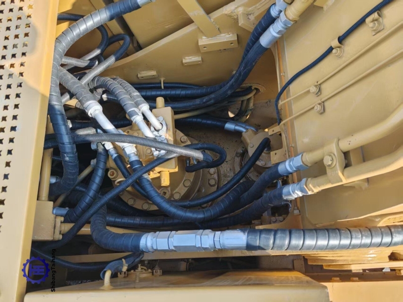 Caterpillar 320B d'occasion à vendre 2