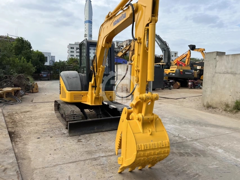 Used KOMATSU PC55 for Sale