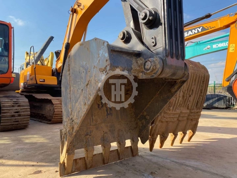 Used Volvo EC200D for sale